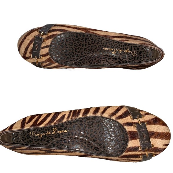 Diego du Lucca pony hair flats w/leather brass accent, tiger stripes, size8, EUC - Picture 5 of 7